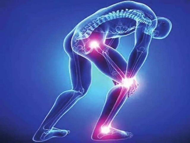 风湿性关节炎：别把关节痛当 “老寒腿”，早识别早防护