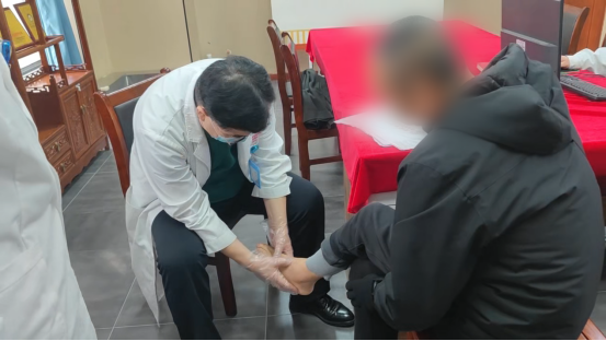 会诊进行时|匠心施仁术 康复见初心 北京301医院痛风风湿骨病潘秀臣教授会诊火热进行中