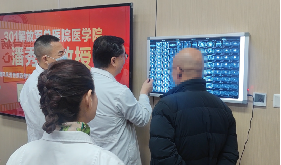 会诊进行时|匠心施仁术 康复见初心 北京301医院痛风风湿骨病潘秀臣教授会诊火热进行中