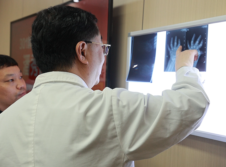 痛风、风湿总反复?  北京301医院潘秀教授3月28-29日莅临西安附